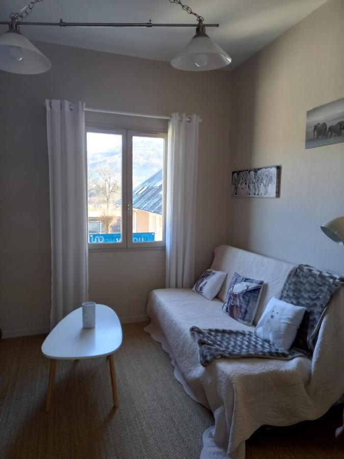 Apartamento Le Cocoon De Py - Superbe T2 Au Calme Avec Garage Bagnères-de-Bigorre Exterior foto